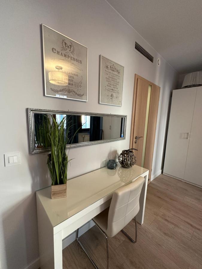 Apartament Centrum Krawiecka 2 Wrocław Exterior foto